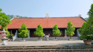 Chùa Sùng Nghiêm, KDC Bình Giang, phường Phả Lại, thành phố Chí Linh