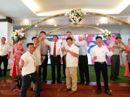 Bài hát: Họ Đồng mến yêu, sáng tác: Đồng Dương Chiều